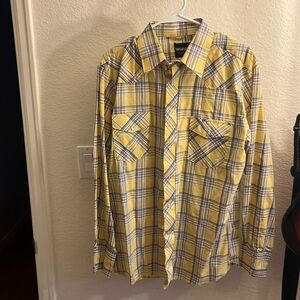 Wrangler western style shirt with pearl buttons